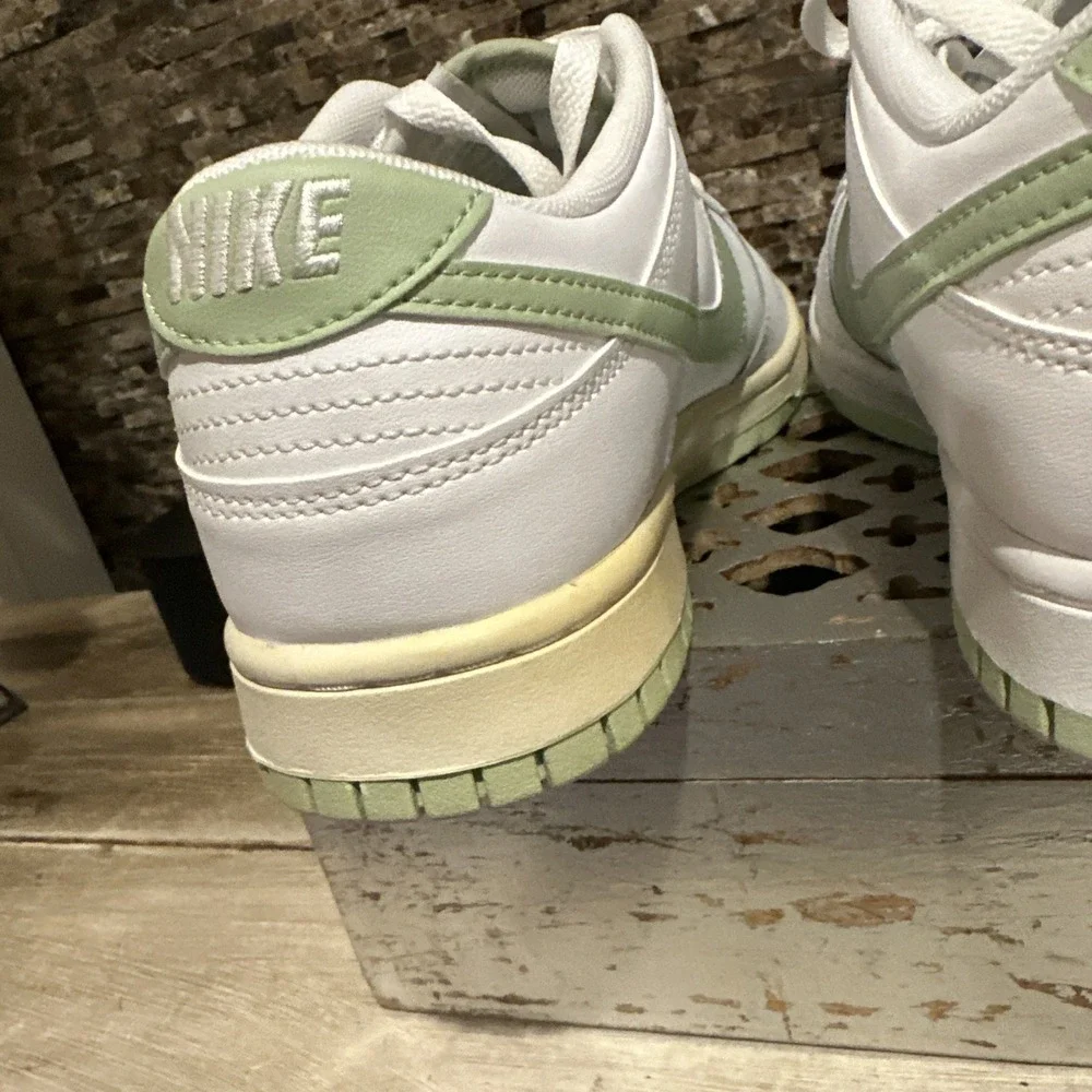 Nike Dunk Low Honeydew DV0831-105 Men's‎ Sneaker Size 8.5 NEW Men Shoes